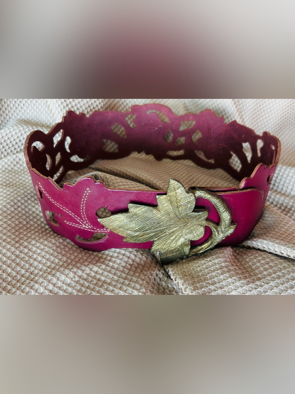 RARE: NWOT-Vintage Kenzo Burgundy Cut Out Leather Belt with Gold Leaf Buckle